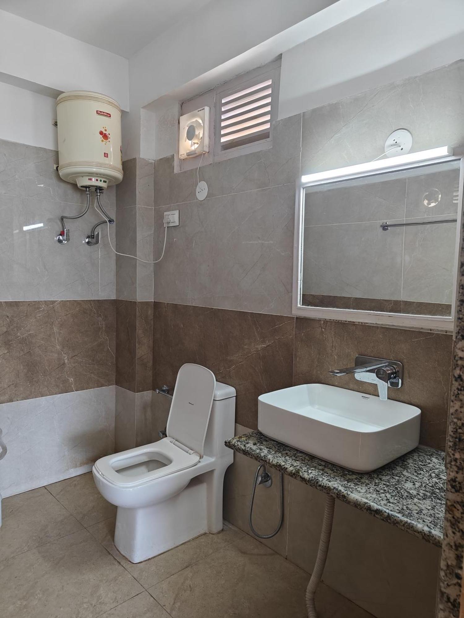 Santosh Cafe & Rooms Amritsar Luaran gambar